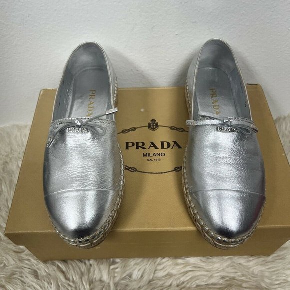 NIB Prada Bow Logo Leather Loafer Gabardine Plaque Flat Espadrilles 35/ US 5 - Picture 2 of 10